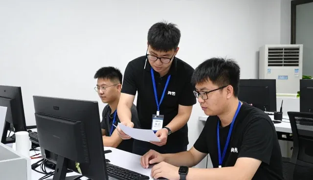 系统运维用户如何选择软件定制开发